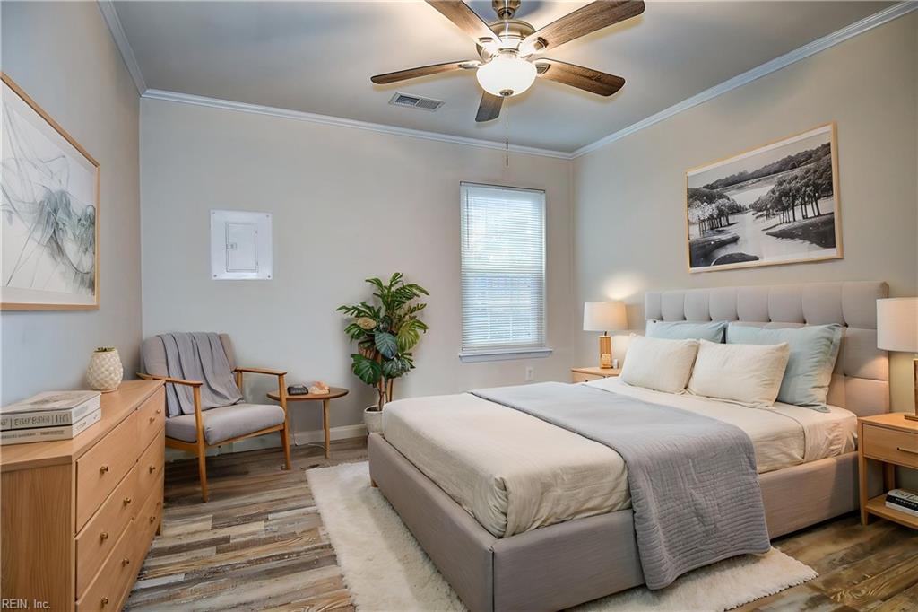 1813 Chantilly Ct Property Photo 4