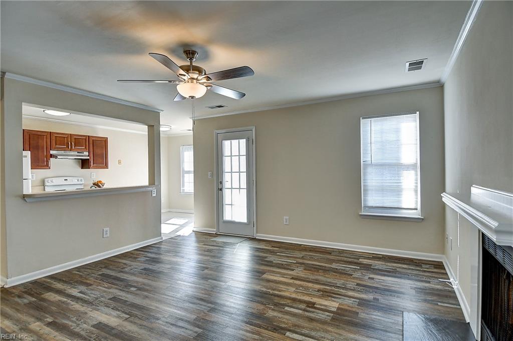 1813 Chantilly Ct Property Photo 14