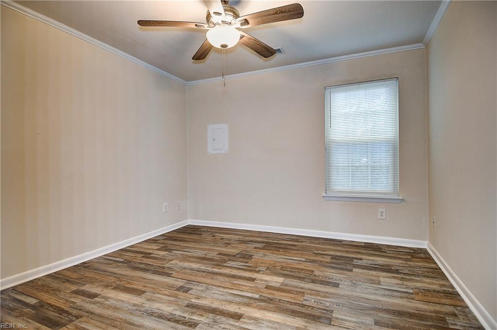 1813 Chantilly Ct Property Photo 26