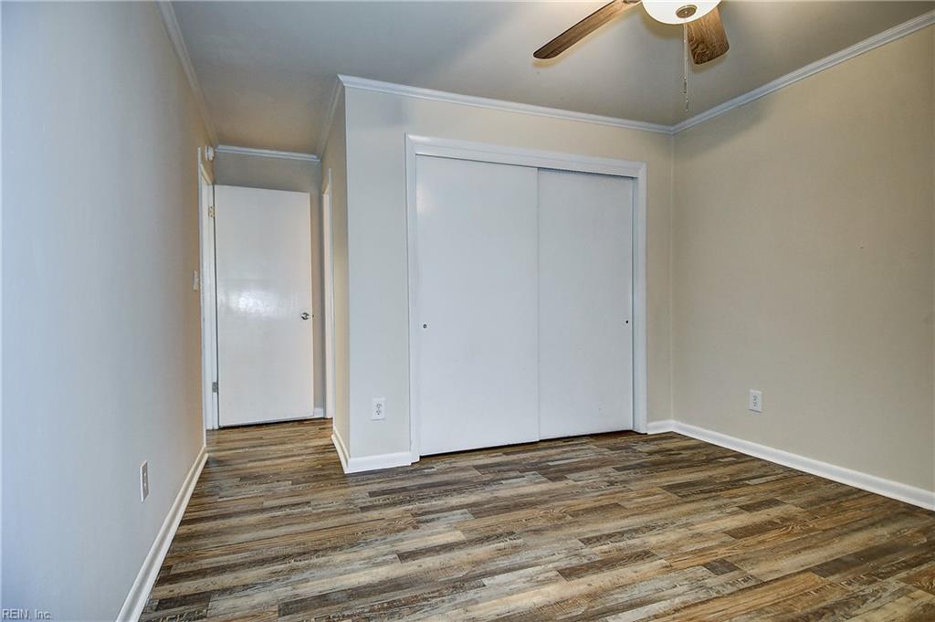1813 Chantilly Ct Property Photo 28