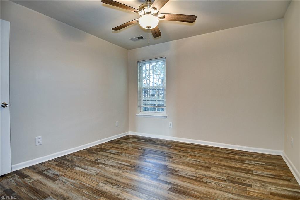 1813 Chantilly Ct Property Photo 32