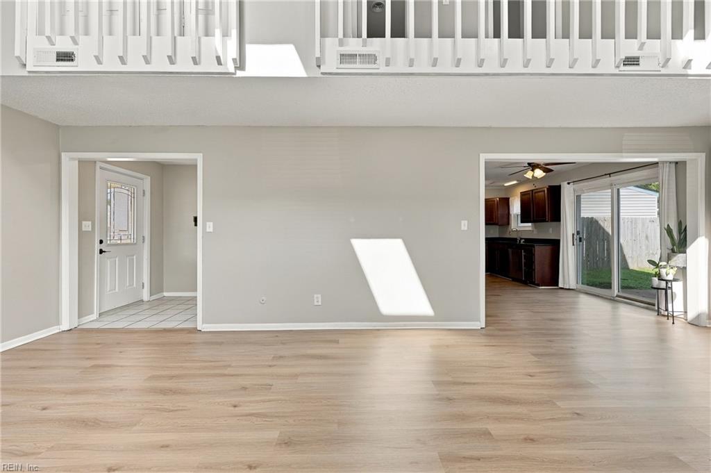 1875 Delaney St Property Photo 14
