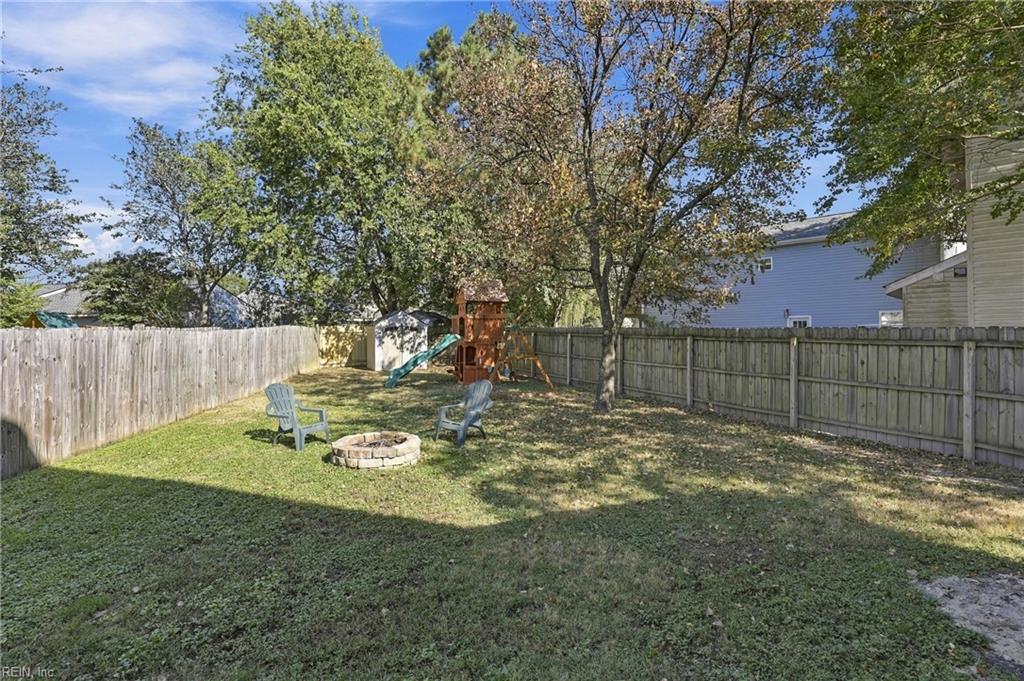 1875 Delaney St Property Photo 40