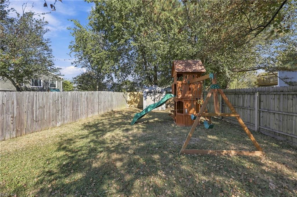 1875 Delaney St Property Photo 41