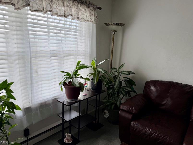6805 Quaker Dr Property Photo 3