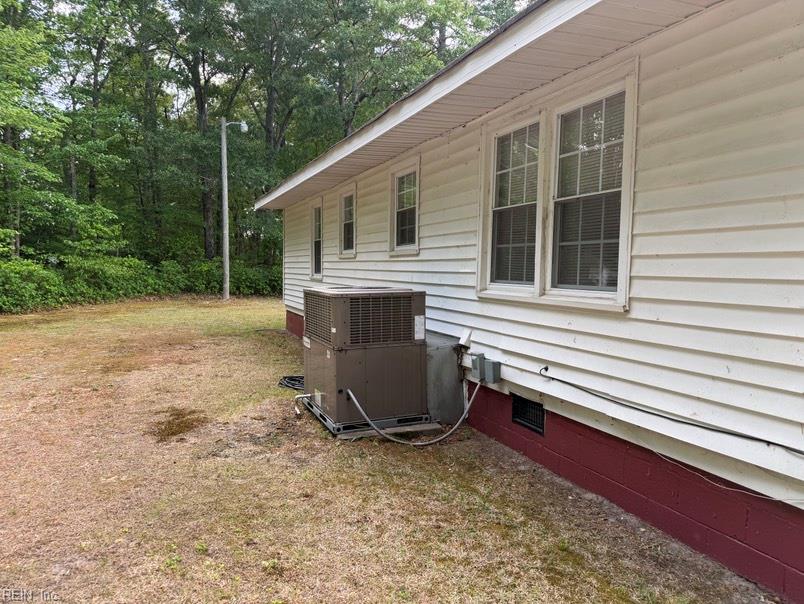6805 Quaker Dr Property Photo 6
