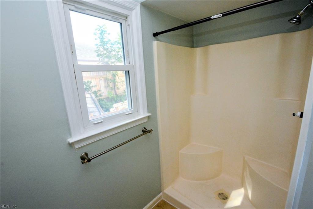 4901 Rugby Rd Property Photo 29
