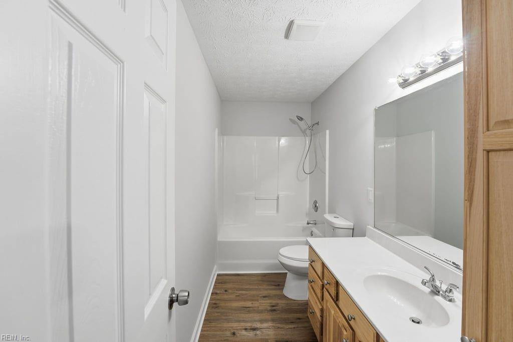 1704 Neptune Dr Property Photo 23