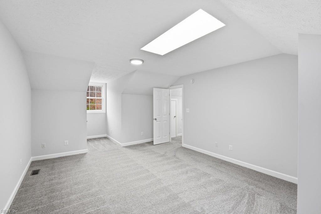 1704 Neptune Dr Property Photo 25