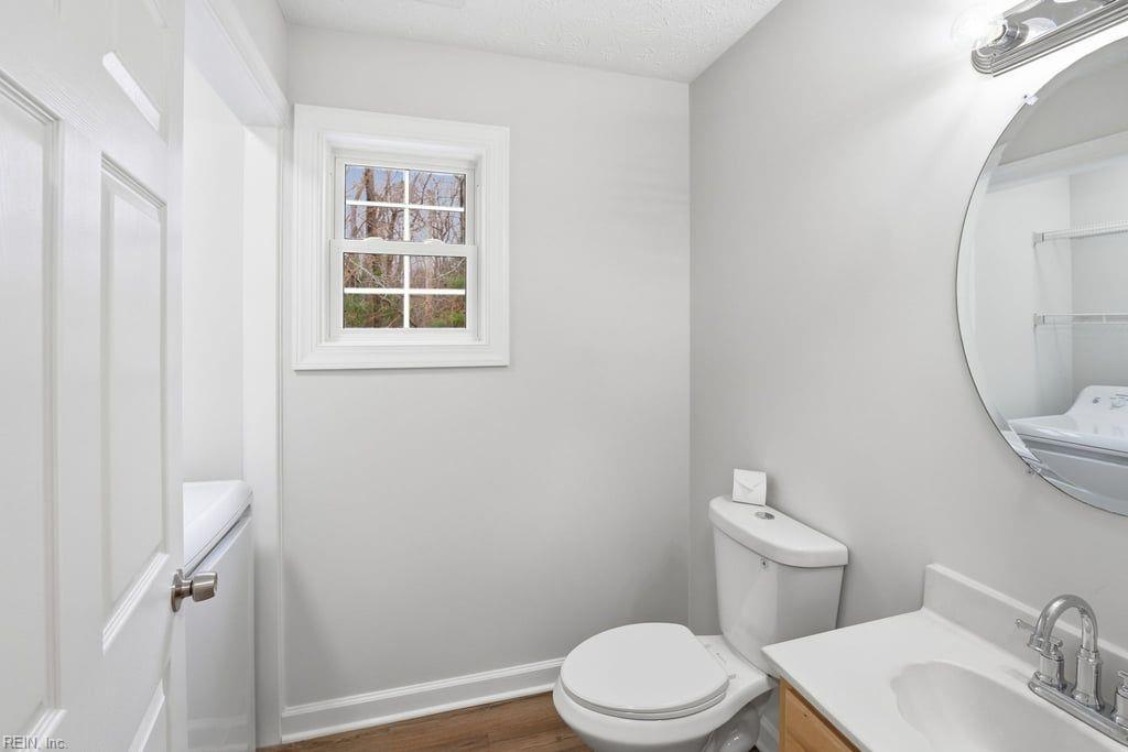 1704 Neptune Dr Property Photo 30