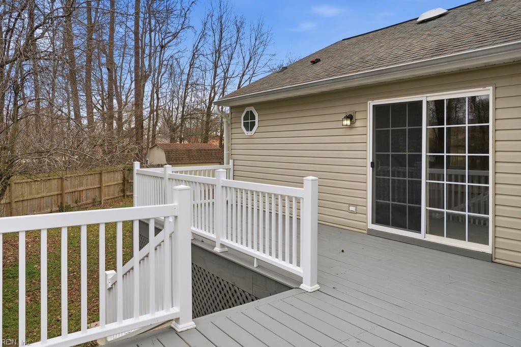 1704 Neptune Dr Property Photo 34