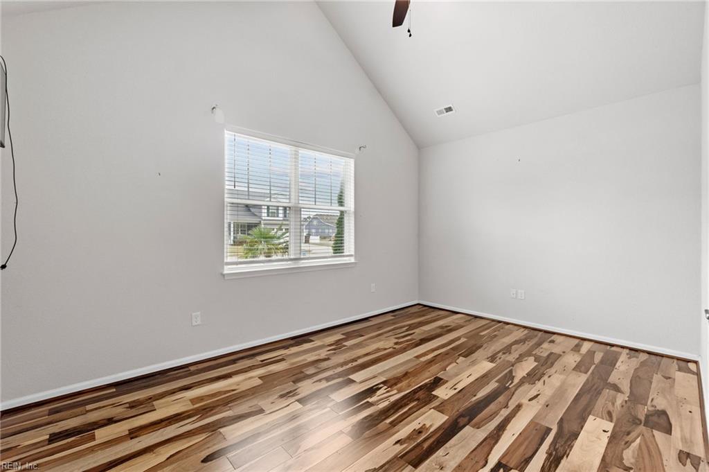 1421 Gemstone Ln Property Photo 6