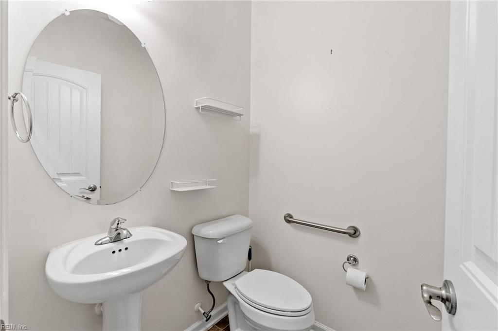 1421 Gemstone Ln Property Photo 18