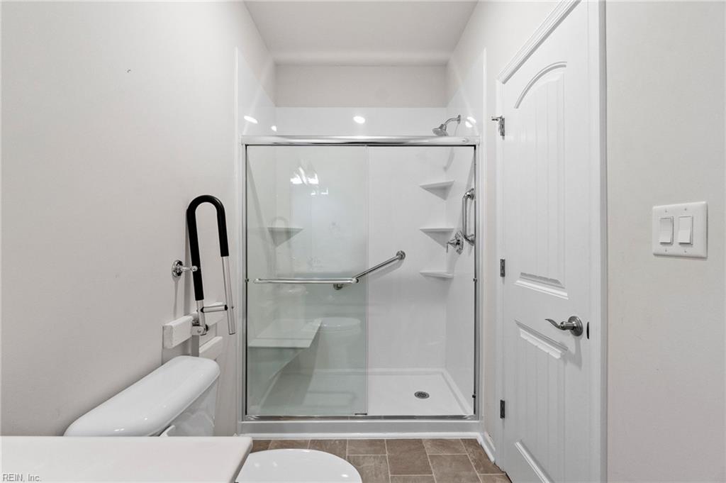 1421 Gemstone Ln Property Photo 45