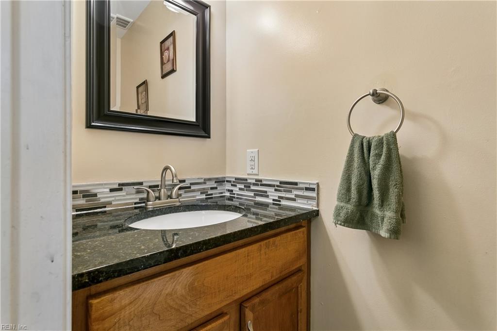 170 Robinhood Ln Property Photo 19