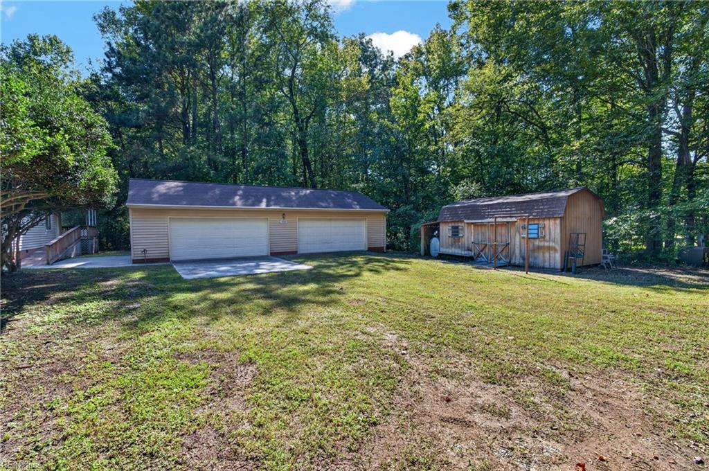 10282 Vidaurri Ln Property Photo 3