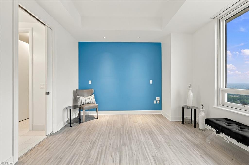 4545 Commerce St Property Photo 42