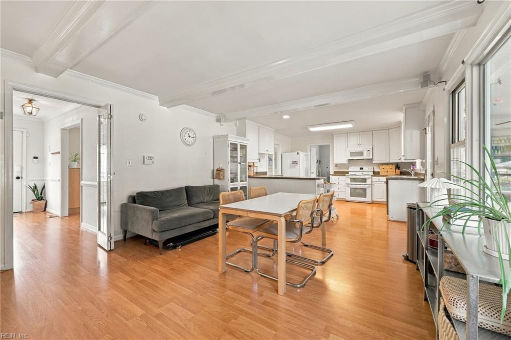 7371 Kirby Cres Property Photo 13