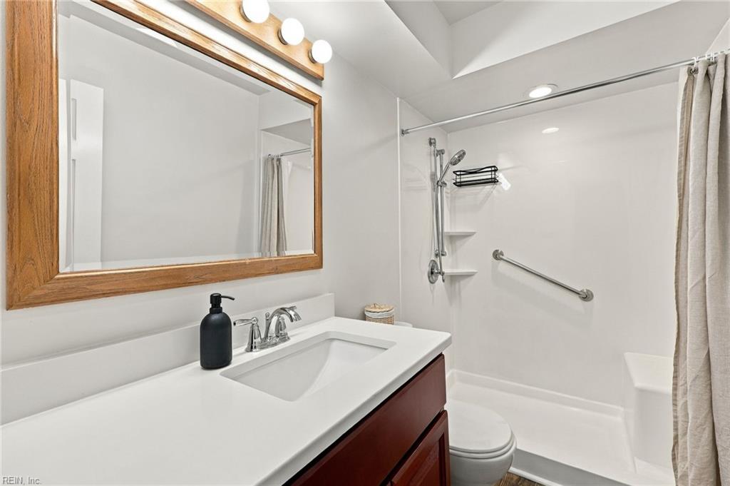 7371 Kirby Cres Property Photo 23