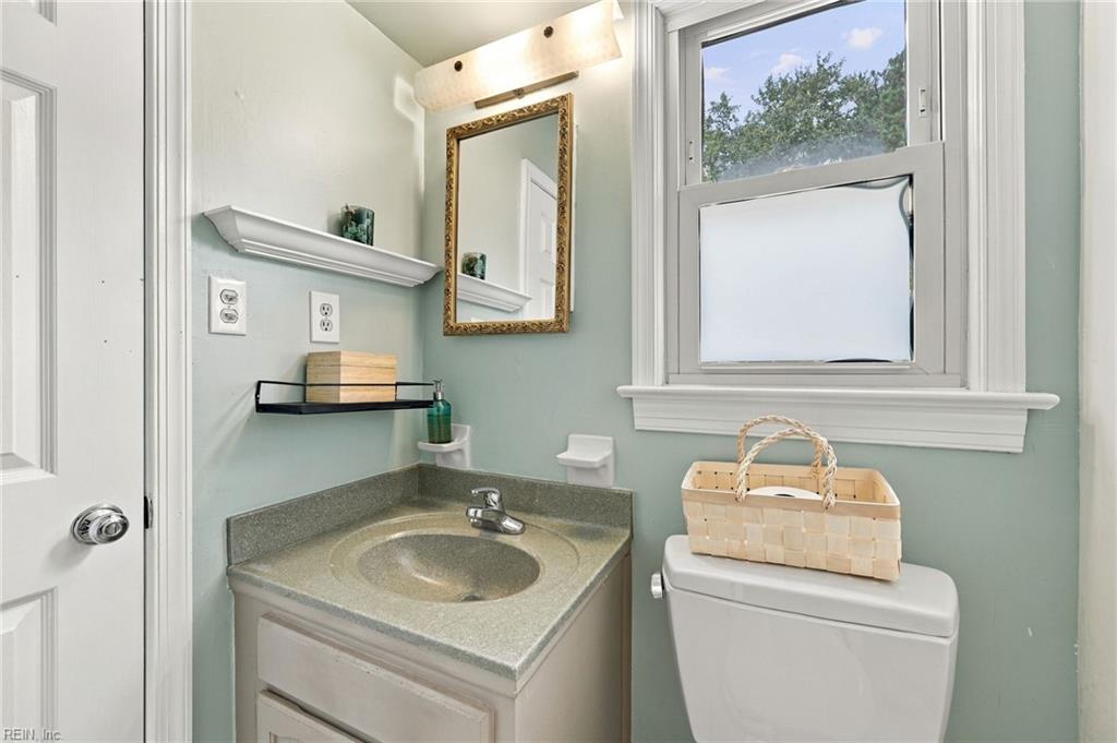 7371 Kirby Cres Property Photo 28