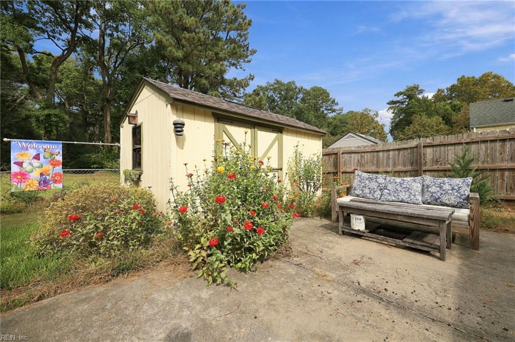 7371 Kirby Cres Property Photo 34
