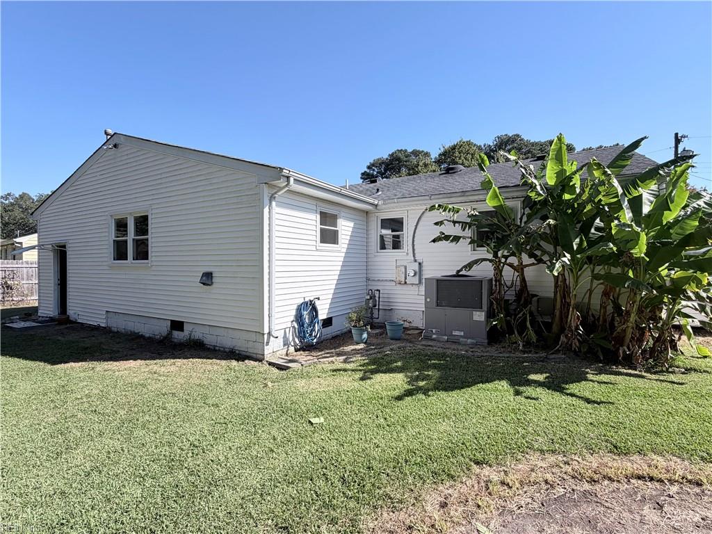 706 Berkshire Rd Property Photo 27