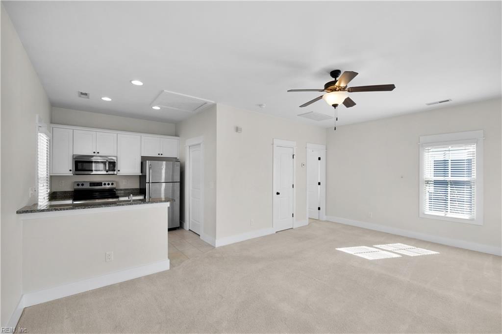 9647 24th Bay St Property Photo 37