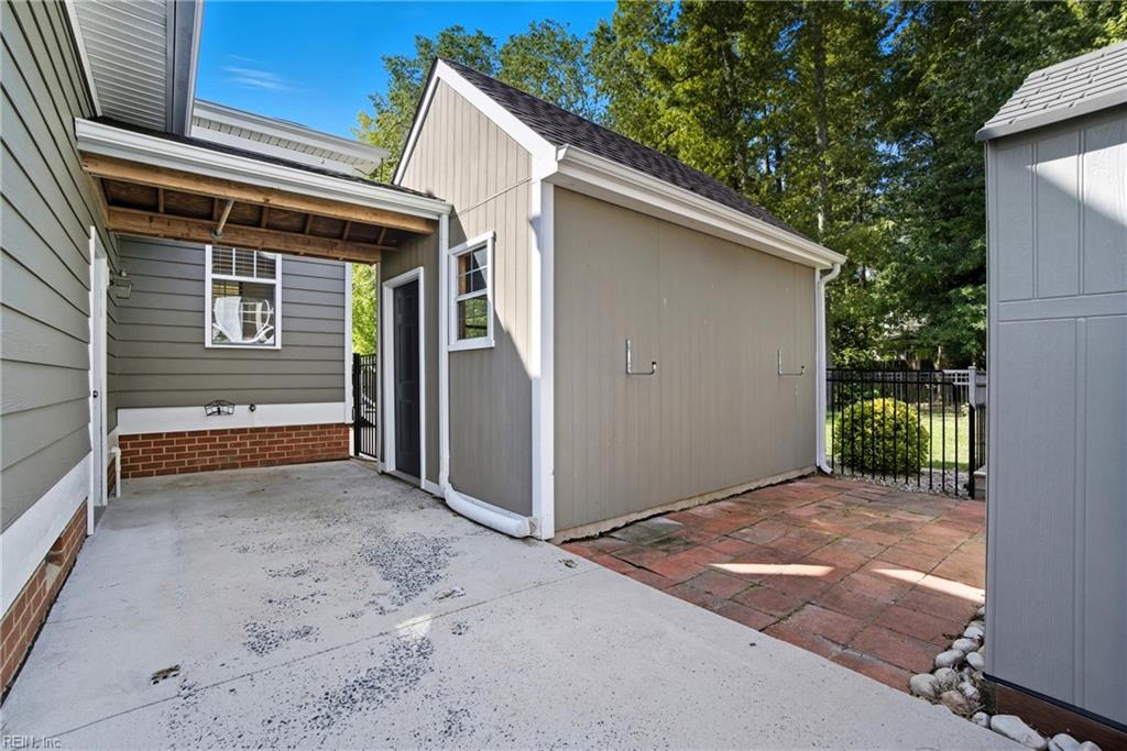 1964 Beechwood Rd Property Photo 23