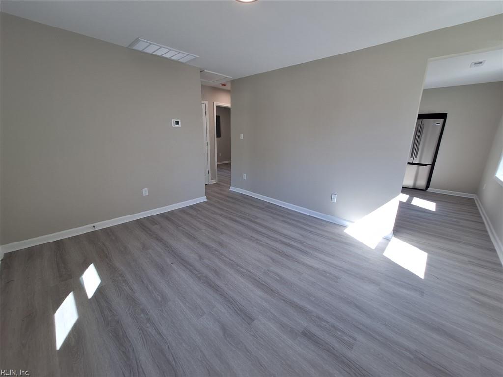55 Phelps Cir Property Photo 5