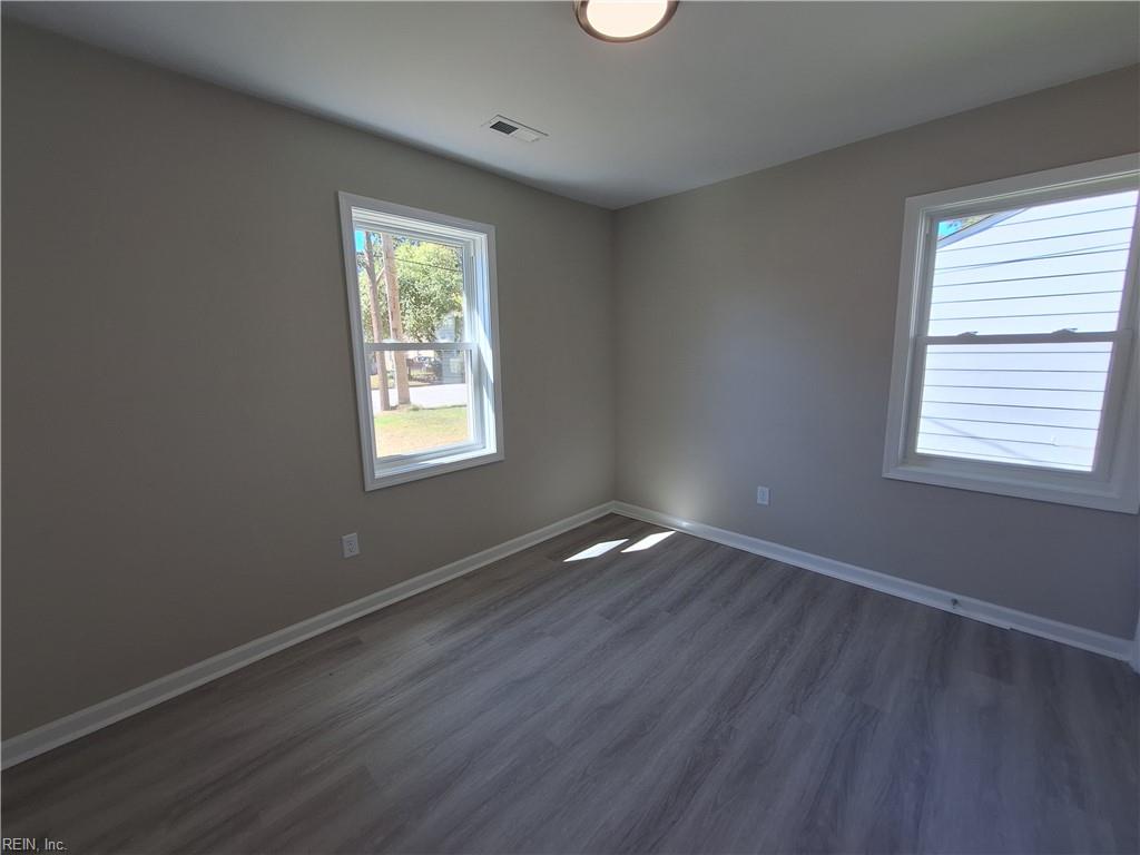 55 Phelps Cir Property Photo 8