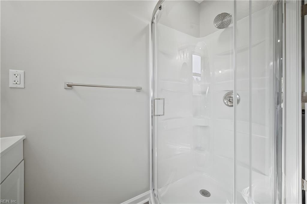 305 Shoreline Dr Property Photo 26
