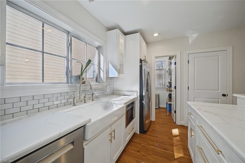 517 25th St Property Photo 17
