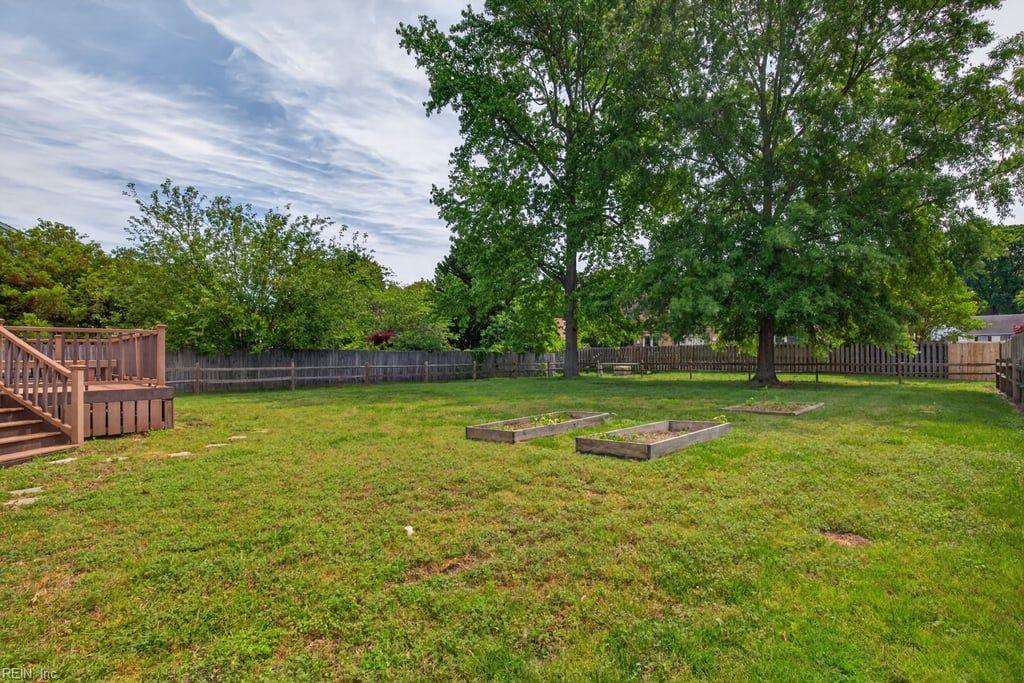 220 Drummonds Way Property Photo 36