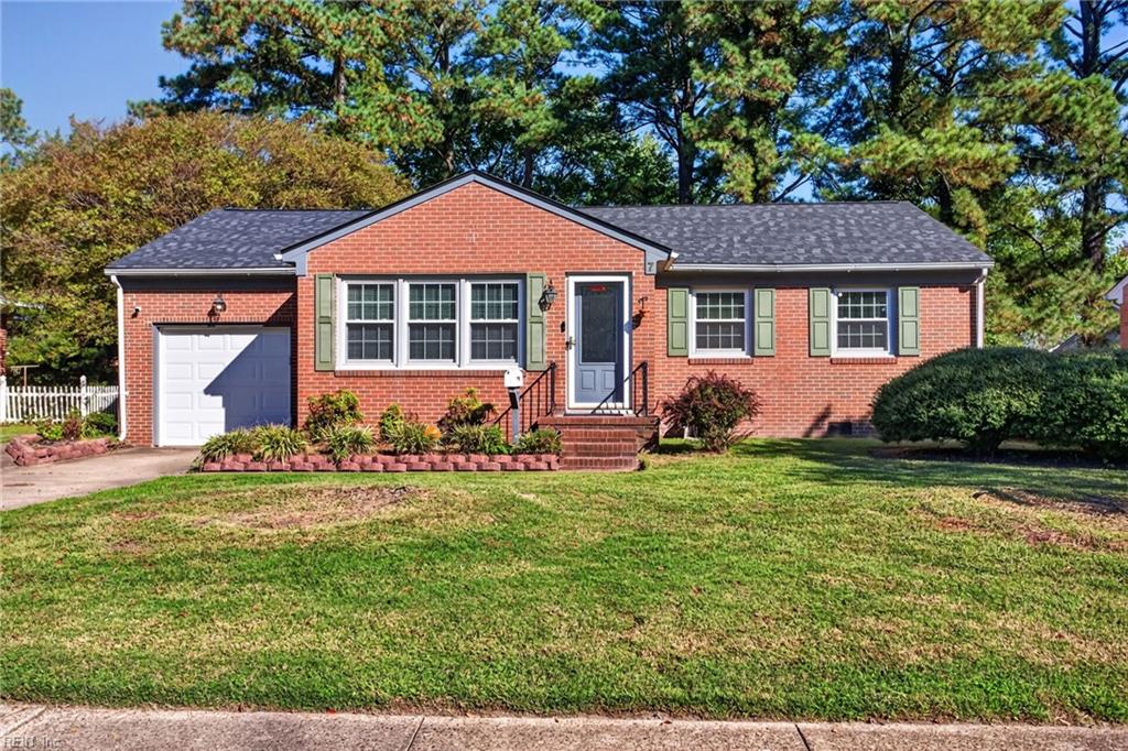 7 Albany Dr Property Photo 1