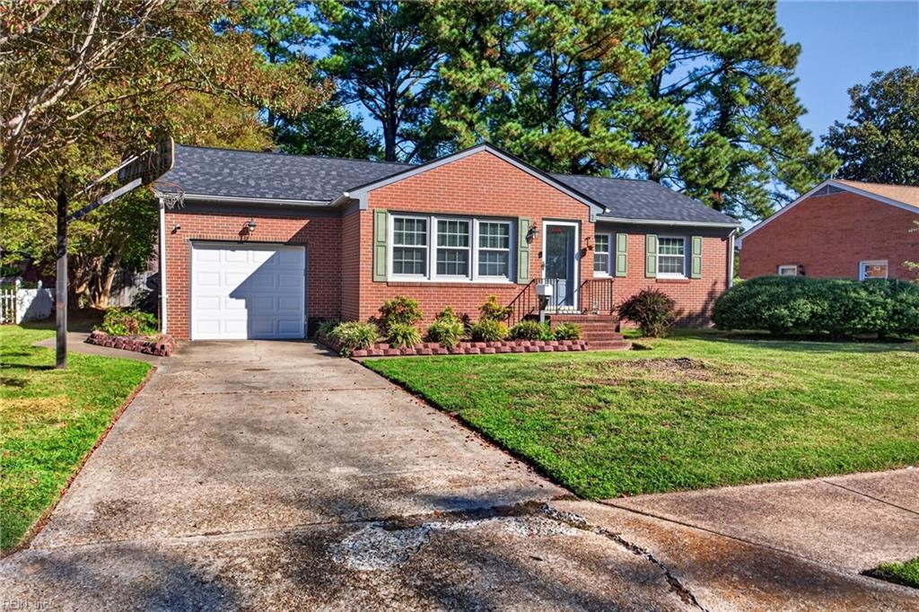 7 Albany Dr Property Photo 3