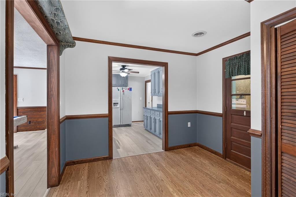 7 Albany Dr Property Photo 12