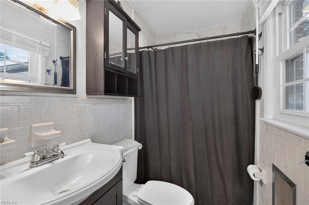 7 Albany Dr Property Photo 20