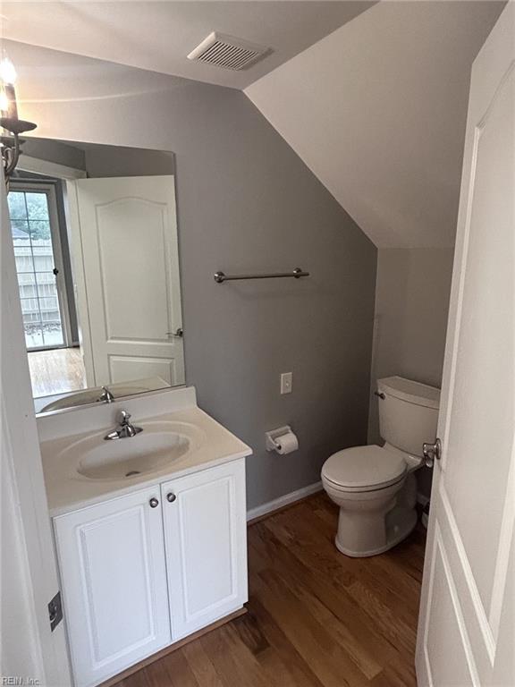 5300 Elston Ln Property Photo 7