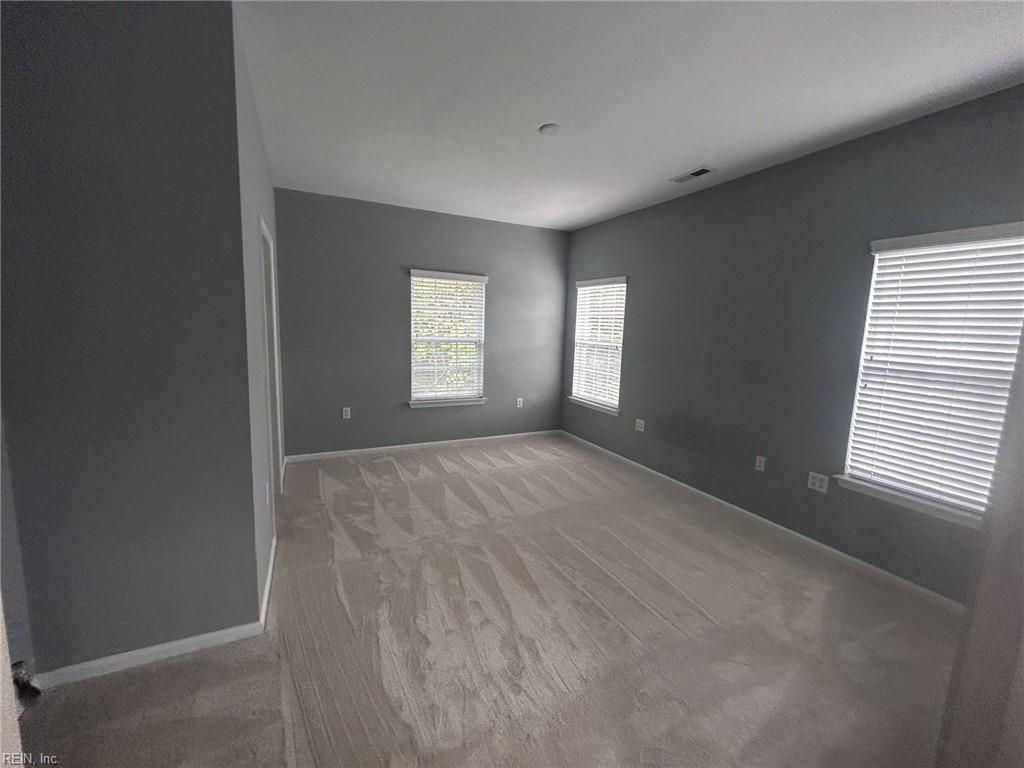 5300 Elston Ln Property Photo 13