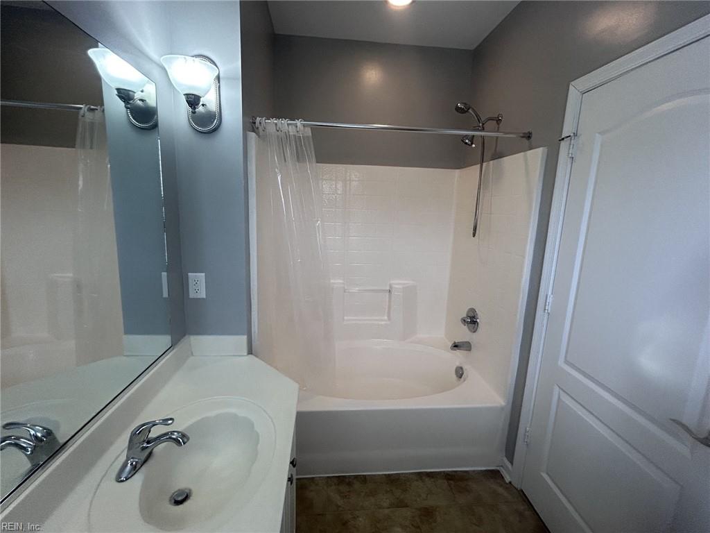 5300 Elston Ln Property Photo 16