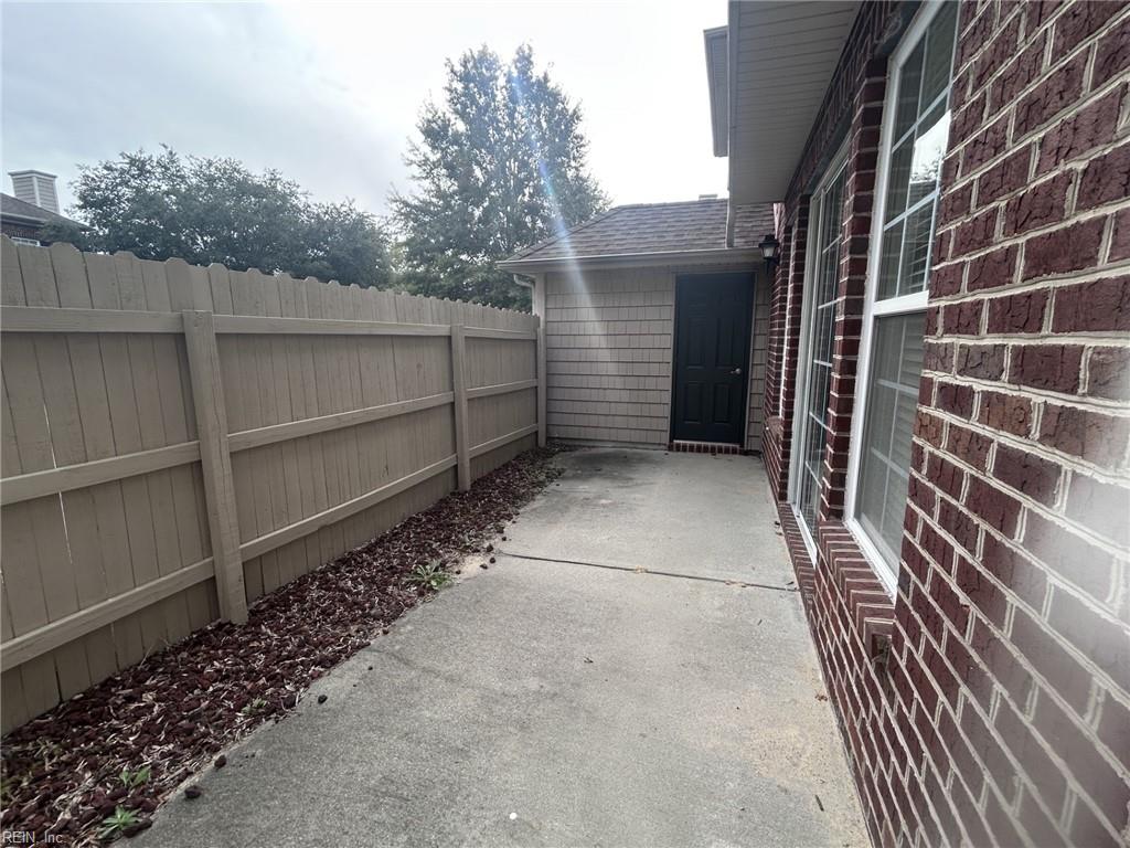 5300 Elston Ln Property Photo 18
