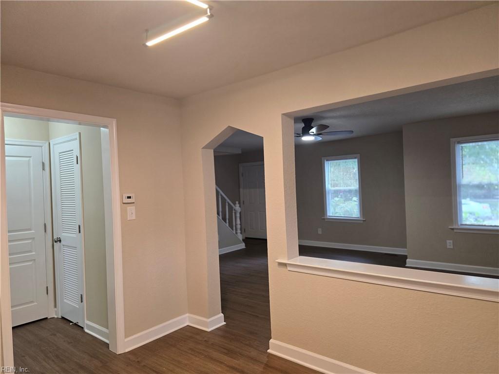 8452 Carlton St Property Photo 6