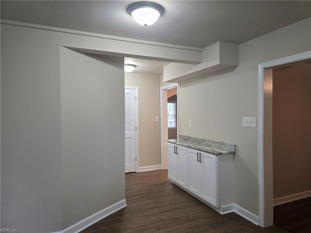 8452 Carlton St Property Photo 10
