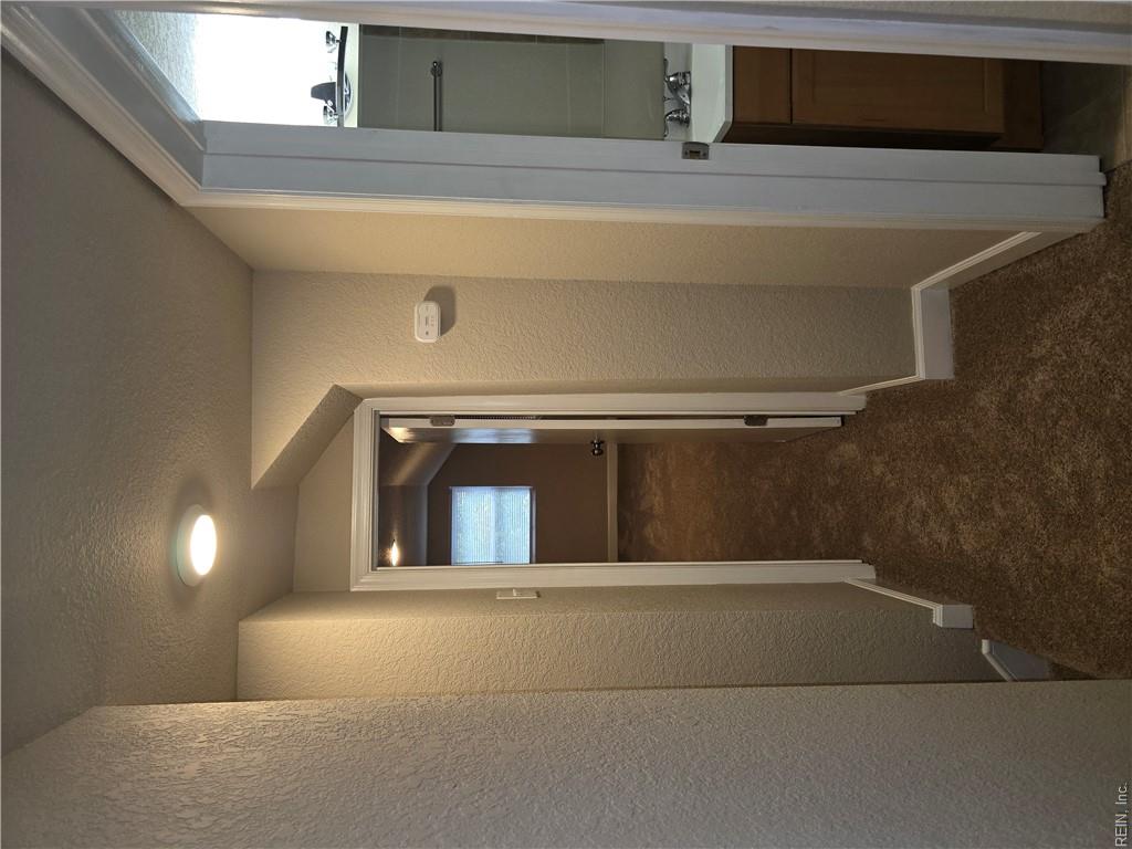 8452 Carlton St Property Photo 26