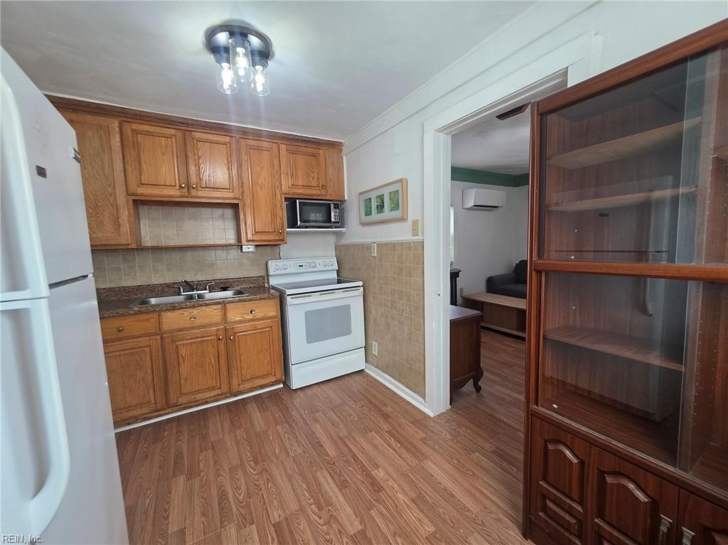 123 Wall St Property Photo 12
