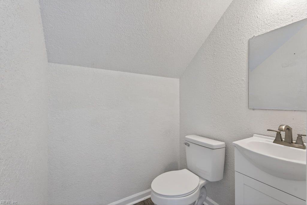 9289 Gates Rd Property Photo 32