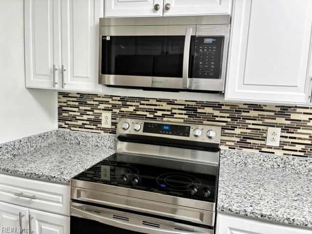 1303 Glyndon Dr Property Photo 2