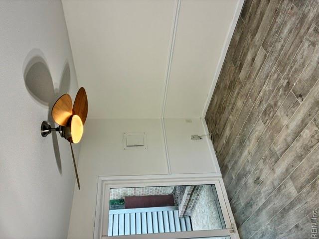 1303 Glyndon Dr Property Photo 8