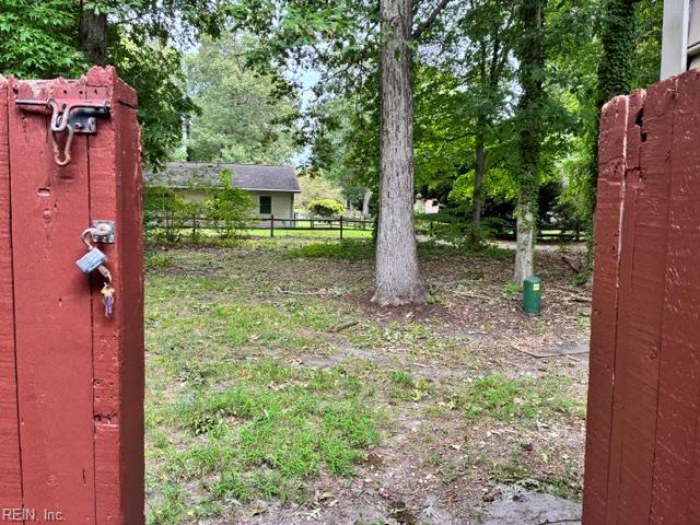 1303 Glyndon Dr Property Photo 28