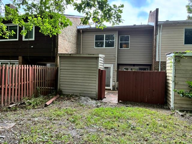 1303 Glyndon Dr Property Photo 29